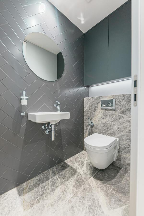 Prague Days - Stylish Apartments With Terrace - Parking - Quiet Area Exterior photo